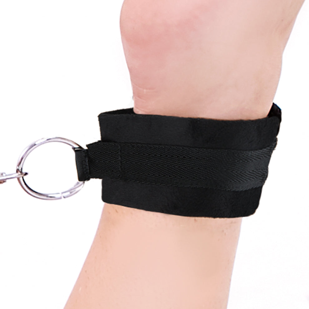 Deluxe Chain Hogtie