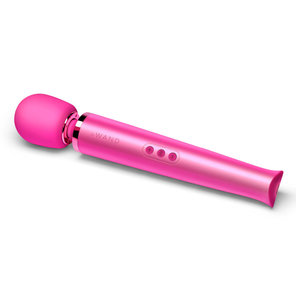 Le Wand Rechargeable Vibrating Massager - Magenta