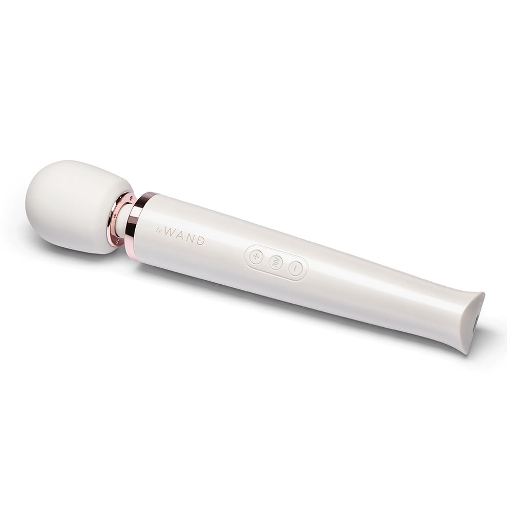 Le Wand Rechargeable Vibrating Massager - Pearl