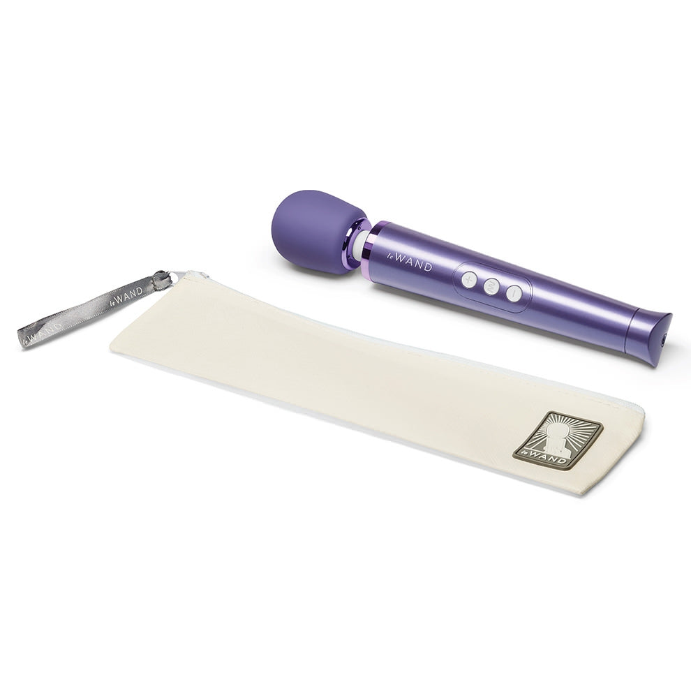 Le Wand Petite Rechargeable Massager - Violet