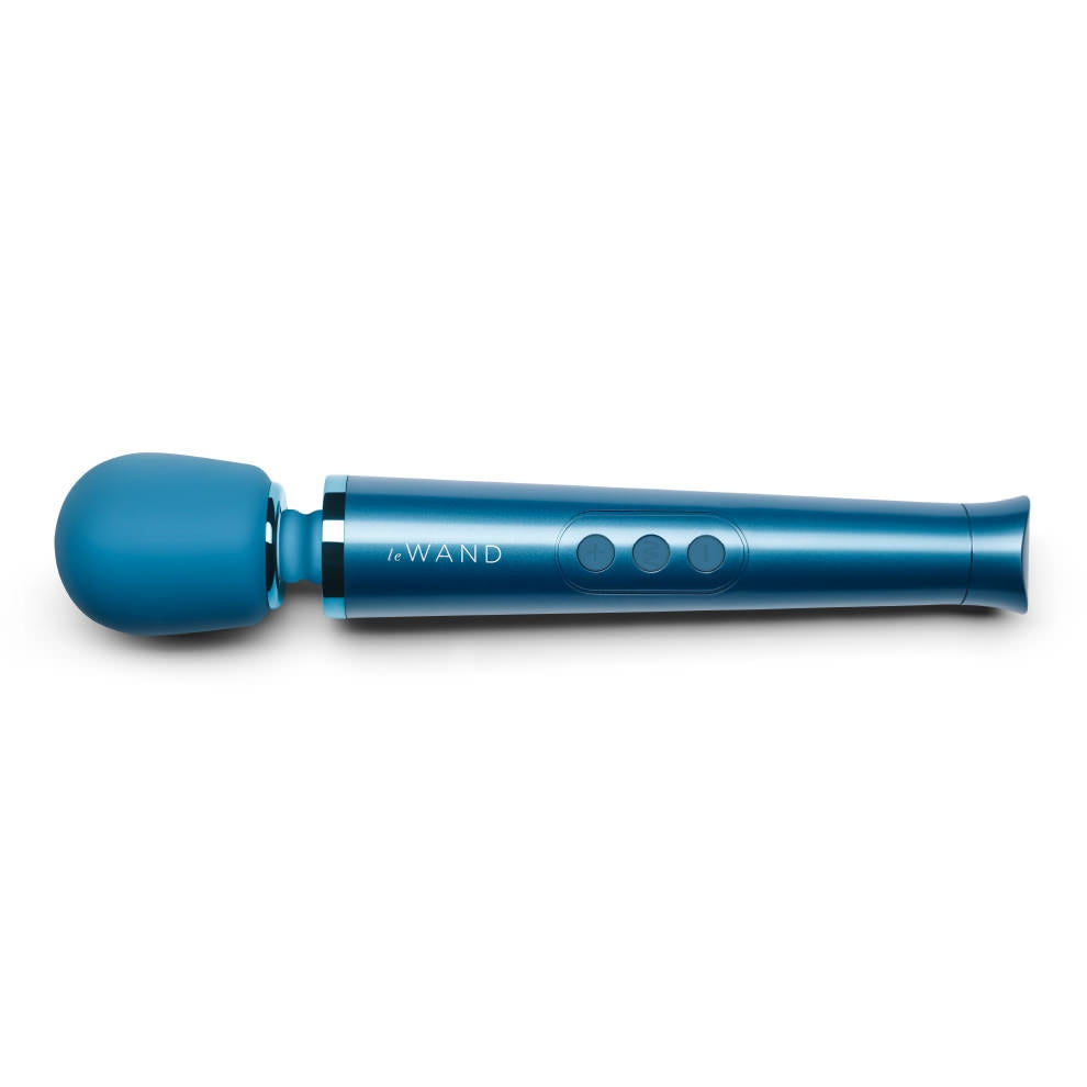 Le Wand Petite Rechargeable Massager